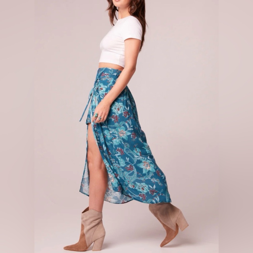 NWT Band Of The Free Celene Floral Layered Midi Skirt